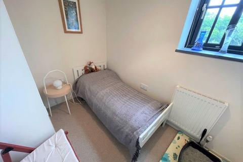 46 Brunel Quays, Lostwithiel, PL22 0JB