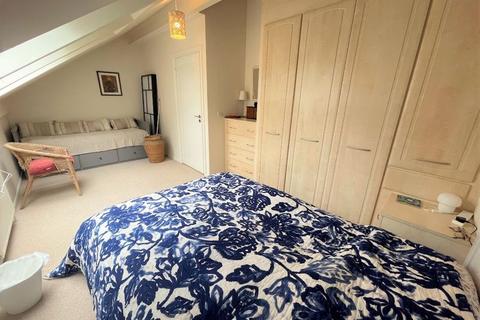 46 Brunel Quays, Lostwithiel, PL22 0JB