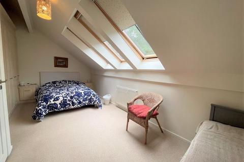 46 Brunel Quays, Lostwithiel, PL22 0JB