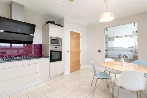 4 bedroom apartment for sale - Flat 10, 30 Brighouse Park Cross, Edinburgh, Midlothian, EH4