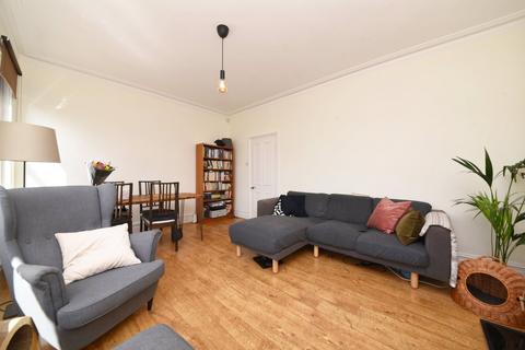 2 bedroom flat for sale, Gordon Road, Finchley, N3