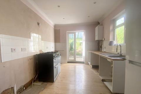 167 Elm Road, Kingston Upon Thames, KT2 6HY