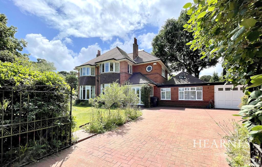 Elgin Road, Talbot Woods, Bournemouth, BH3 5 bed detached house £