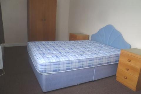 2 bedroom maisonette for sale, Lilac Gardens, Croydon, CR0