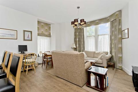 2 bedroom flat for sale - Barnton Grove, Edinburgh, EH4