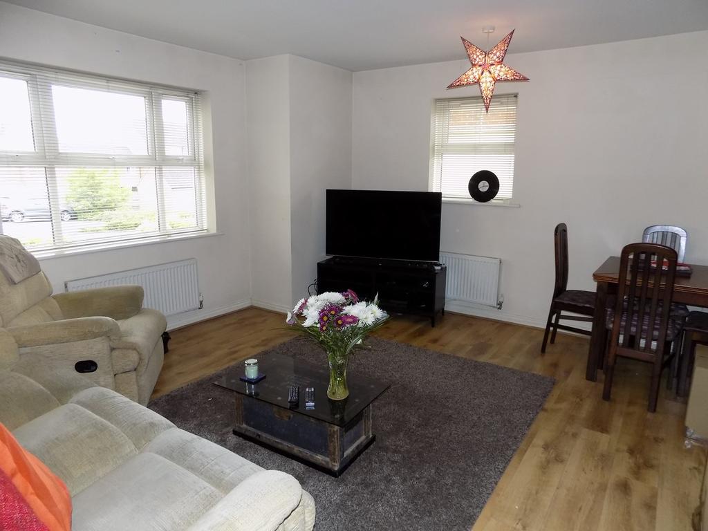 Sandpiper Way, Leighton Buzzard, LU7 2 bed apartment for sale £182,500