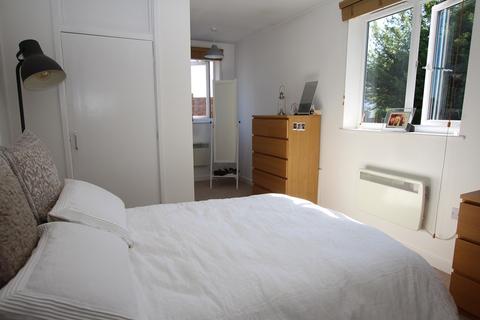 2 bedroom apartment to rent - Kitelands Road, Biggleswade, SG18