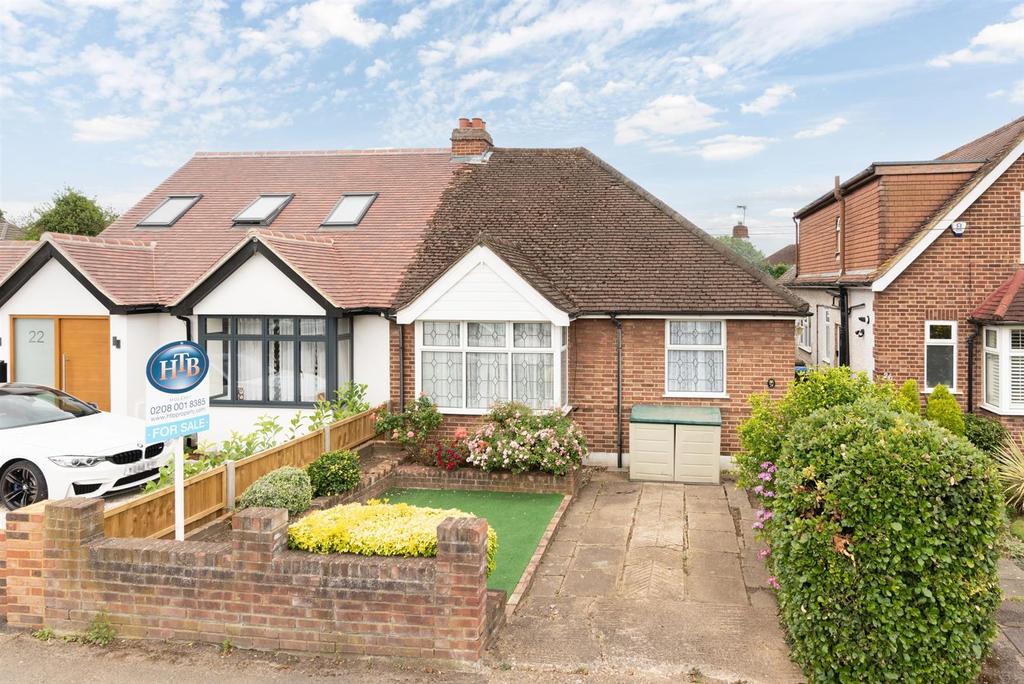 Rosemary Avenue, West Molesey 2 bed semidetached bungalow £525,000