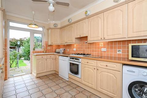 24 Rosemary Avenue, West Molesey, KT8 1QE