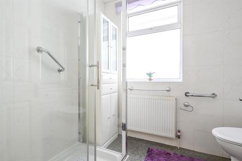 24 Rosemary Avenue, West Molesey, KT8 1QE