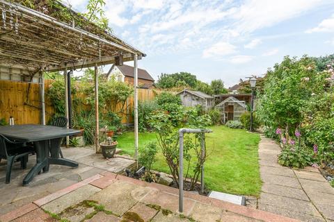 24 Rosemary Avenue, West Molesey, KT8 1QE
