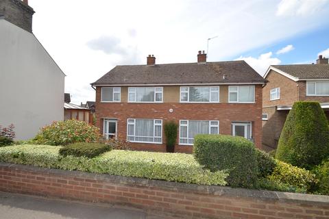 58 Ivel Road, Shefford, SG17 5LB