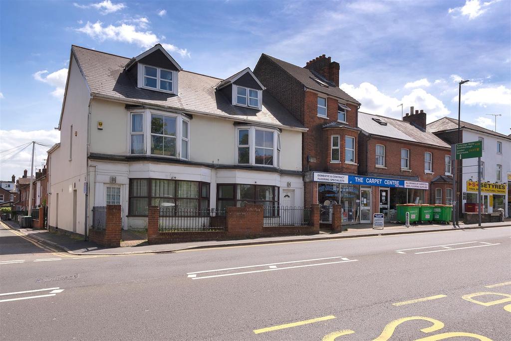Quarry Hill Road, Tonbridge Detached house £1,850,000