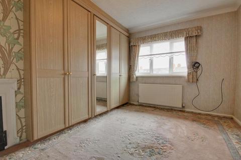24 Calvert Road, Hull, HU5 5DE
