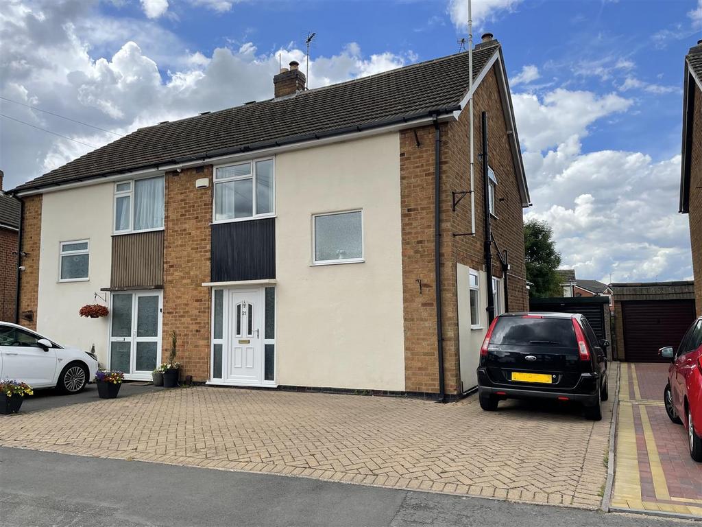 Prince Albert Drive, Glenfield, Leicester 4 bed semidetached house for
