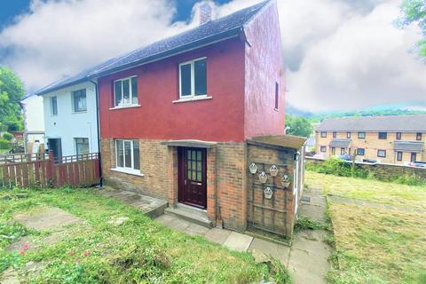 3 bedroom semi-detached house to rent - Greenfield Avenue, Shipley