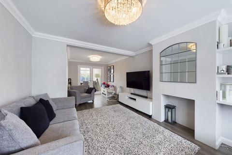 47 Lingley Drive, Wainscott, Rochester, ME2 4ND