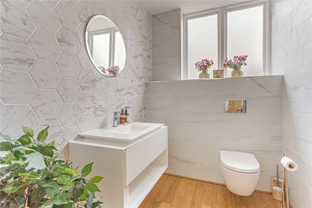 Guest Cloakroom