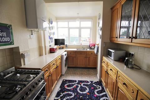 28 Charminster Avenue, London, SW19 3EL