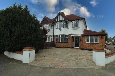 7 Elm Road West, Sutton, SM3 9EN