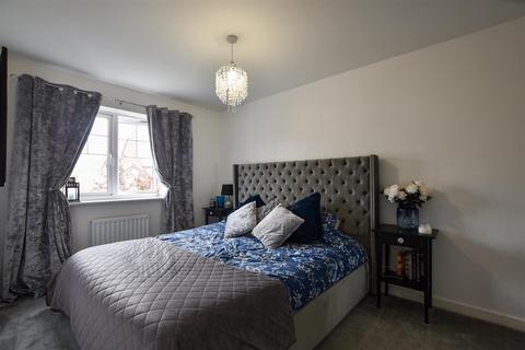 22 Boughton Lane, Raunds, Wellingborough, NN9 6US