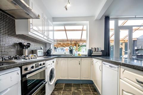 3 bedroom semi-detached house for sale - Broadway, Fulford, York