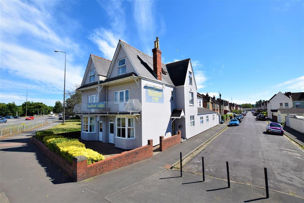 Avonmouth Road, Bristol 19 bed detached house £1,250,000