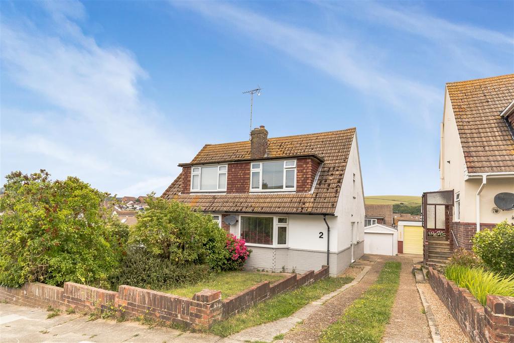 Graham Close, Portslade, Brighton 2 bed semidetached house £350,000