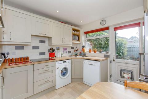 32 Bardale Close, Knaresborough, HG5 0DZ