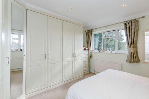 32 Bardale Close, Knaresborough, HG5 0DZ