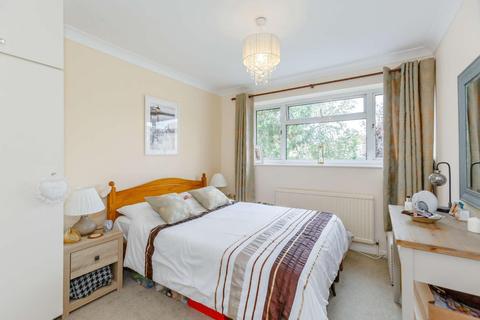 32 Bardale Close, Knaresborough, HG5 0DZ