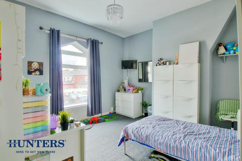 3 Swallow Street, Oldham, OL8 4JP