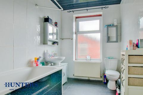 3 Swallow Street, Oldham, OL8 4JP