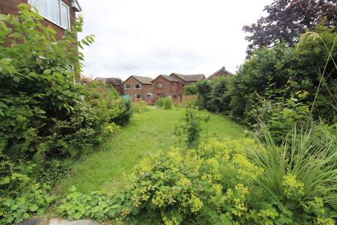 10 Caithness Drive, Bolton, BL3 4PG