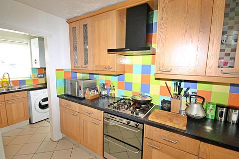 12 Copeland Close, Warton, Tamworth, B79 0JE