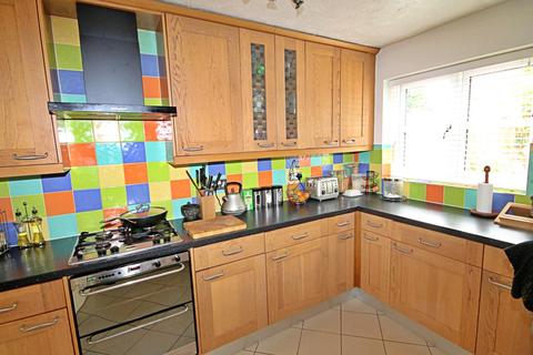 12 Copeland Close, Warton, Tamworth, B79 0JE