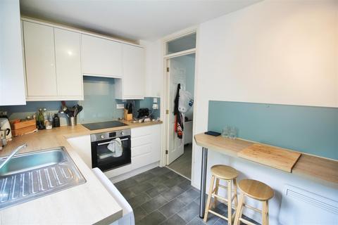 27 Bercham, Two Mile Ash, Milton Keynes, MK8 8HX