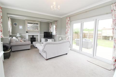 26 Blackwell End, Potterspury, Towcester, NN12 7QE