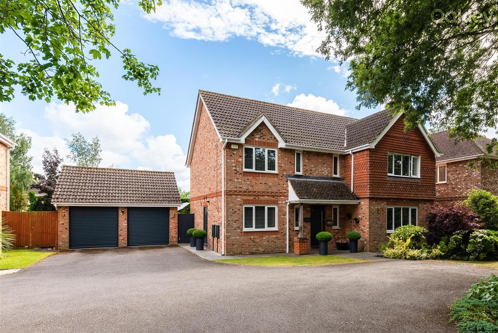 The Squirrels, Rectory Lane, Ashington, PULBOROUGH, 5 bed detached ...