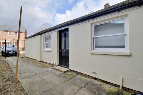 Flat 2, 13 Brunswick Square, Gloucester, GL1 1UG