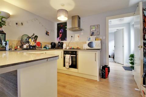 Flat 2, 13 Brunswick Square, Gloucester, GL1 1UG