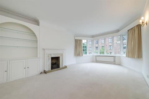 3 bedroom flat to rent - Selwyn House, Manor Fields, London