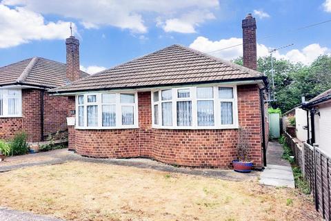3 bedroom detached bungalow for sale - Queenswood Avenue, Boothville, Northampton, NN3