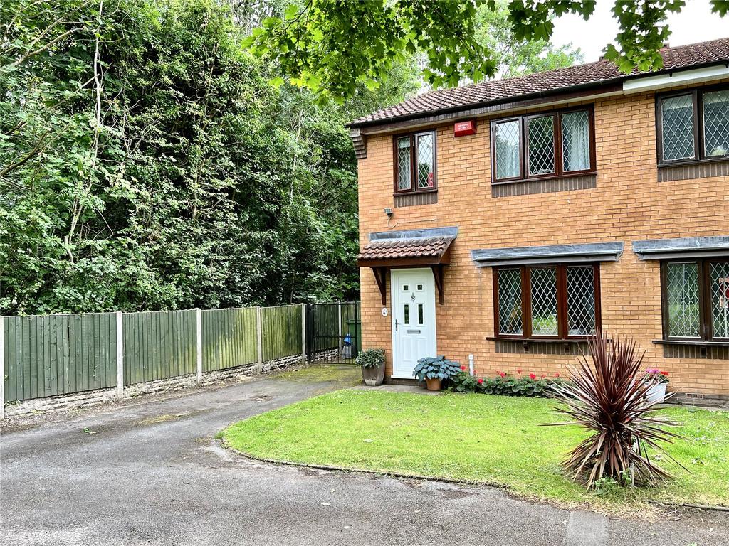 Curlew Drive, Leegomery, Telford, TF1 3 bed semidetached house for