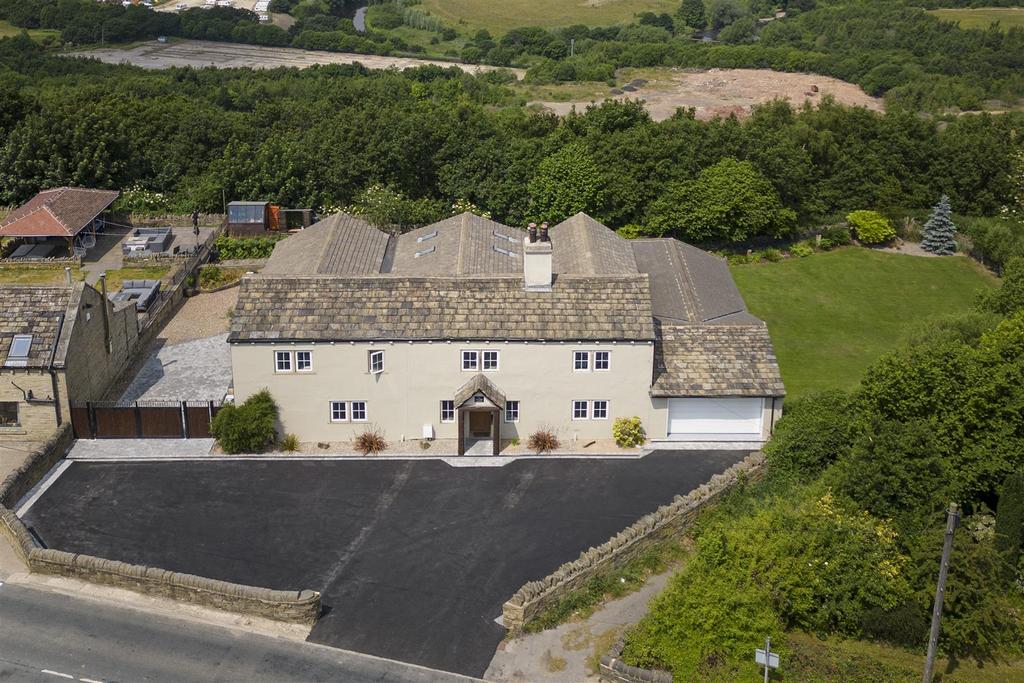 The Old Oak, Lower Edge Road, Elland 5 bed detached house for sale £