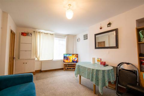 55 Gregory Street, Nottingham, NG7 2NL