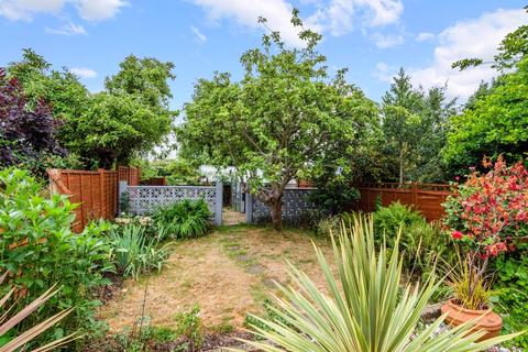 4a Elm Road, Epsom, KT17 2EU