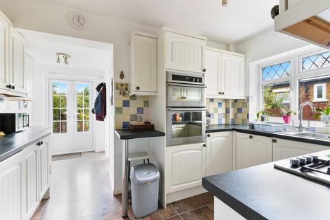 4a Elm Road, Epsom, KT17 2EU