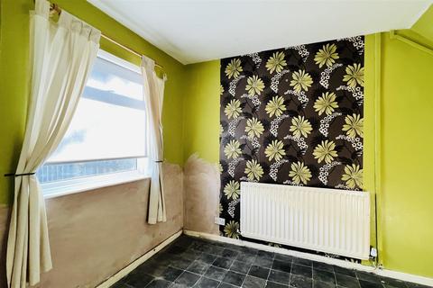 3 bedroom end of terrace house for sale - Heathway, Seaham, Co.Durham