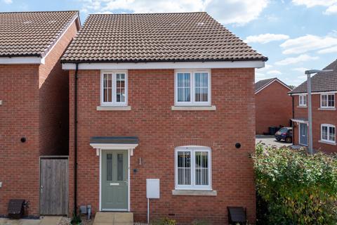 75 Blain Place, Royal Wootton Bassett, Swindon, SN4 8FF